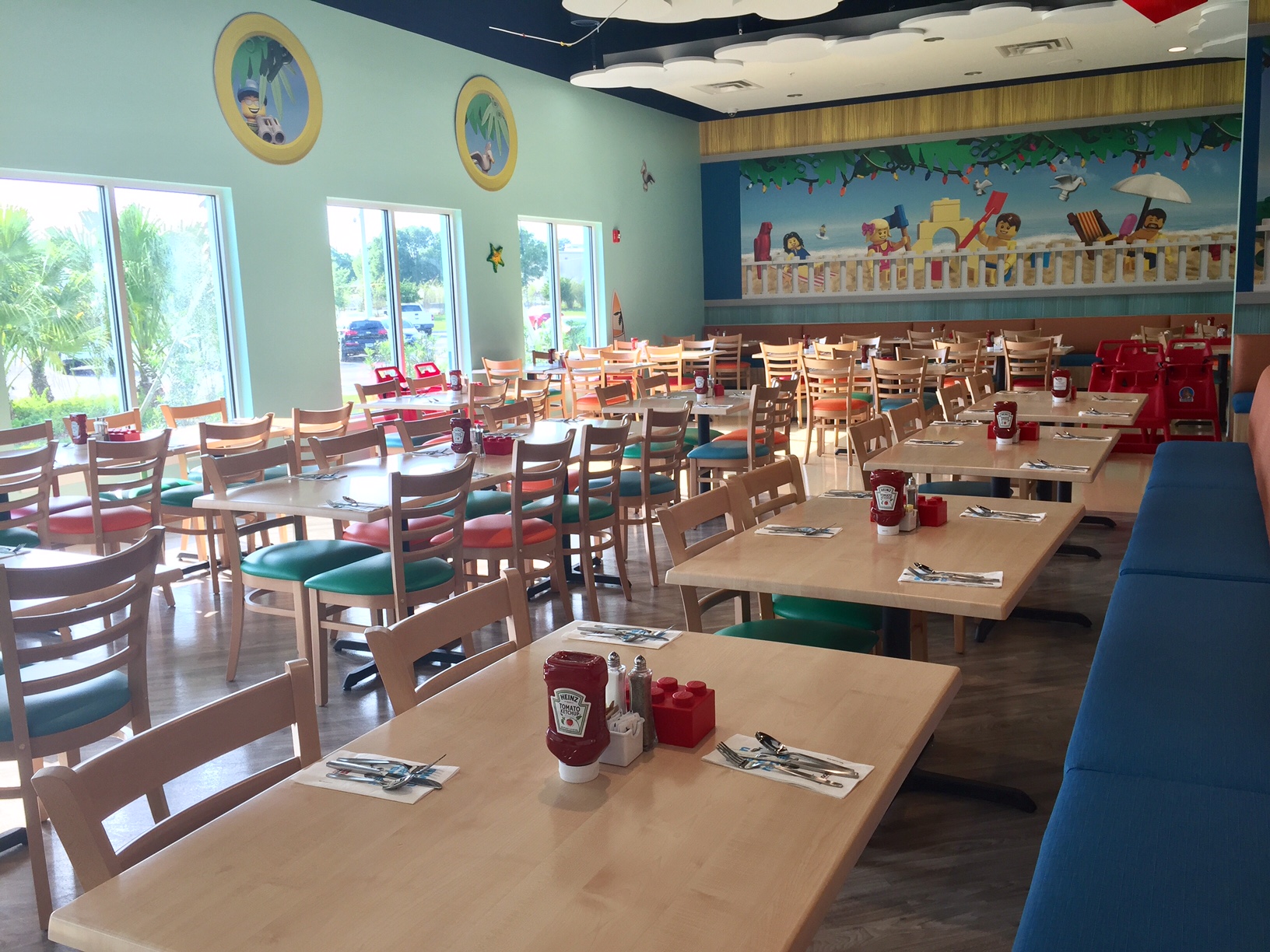 Legoland Floridas Beach Retreat Buffet Restaurant And Beach Bar