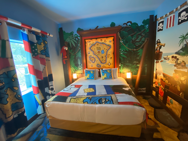 Pirate Island Hotel Room | Acupful.com travel blog