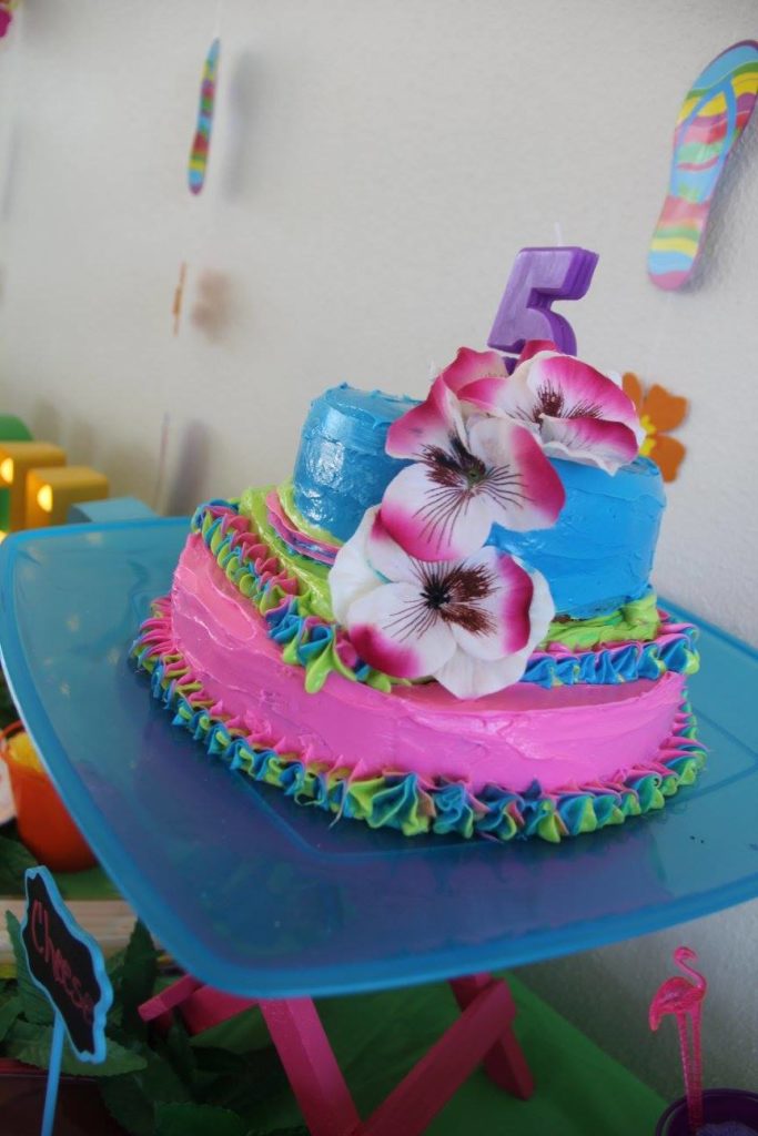 luau party birthday cake