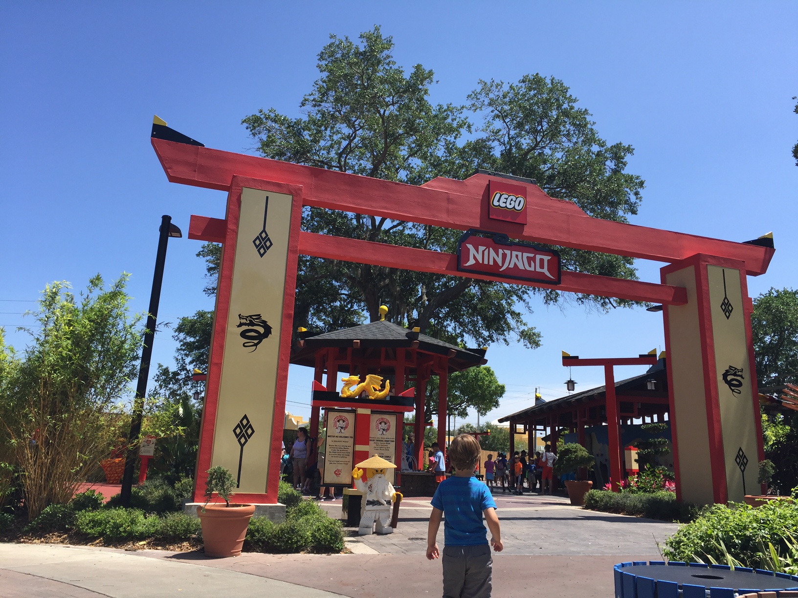 LEGOLAND NinJago The Ride | Legoland Florida | Orlando theme parks | acupful.com | Mandy Carter | Legoland hotel benefits