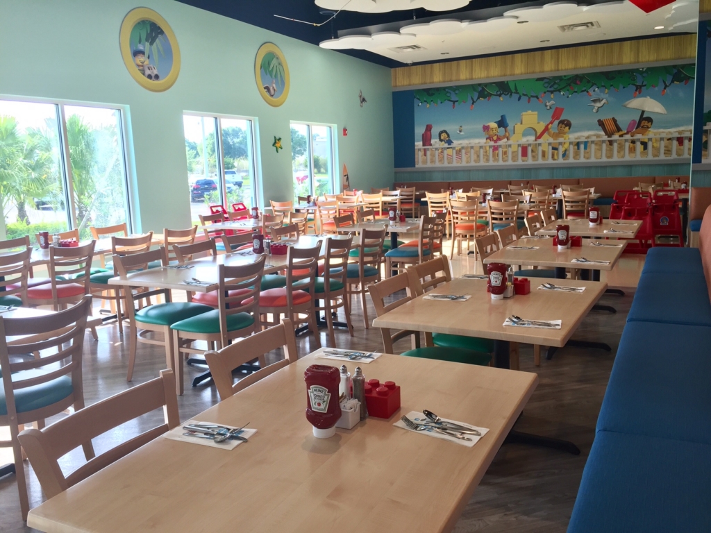 LEGOLAND Beach Retreat restaurant buffet | Legoland Florida hotel | #builtforkids | #brickbeach