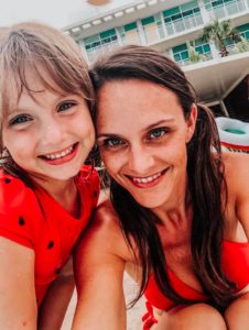 Parenting Resolutions: 6 Goals For Creating a Better Year for Your Family | Mandy Carter | family bloggers in SWFL | Kara Carter