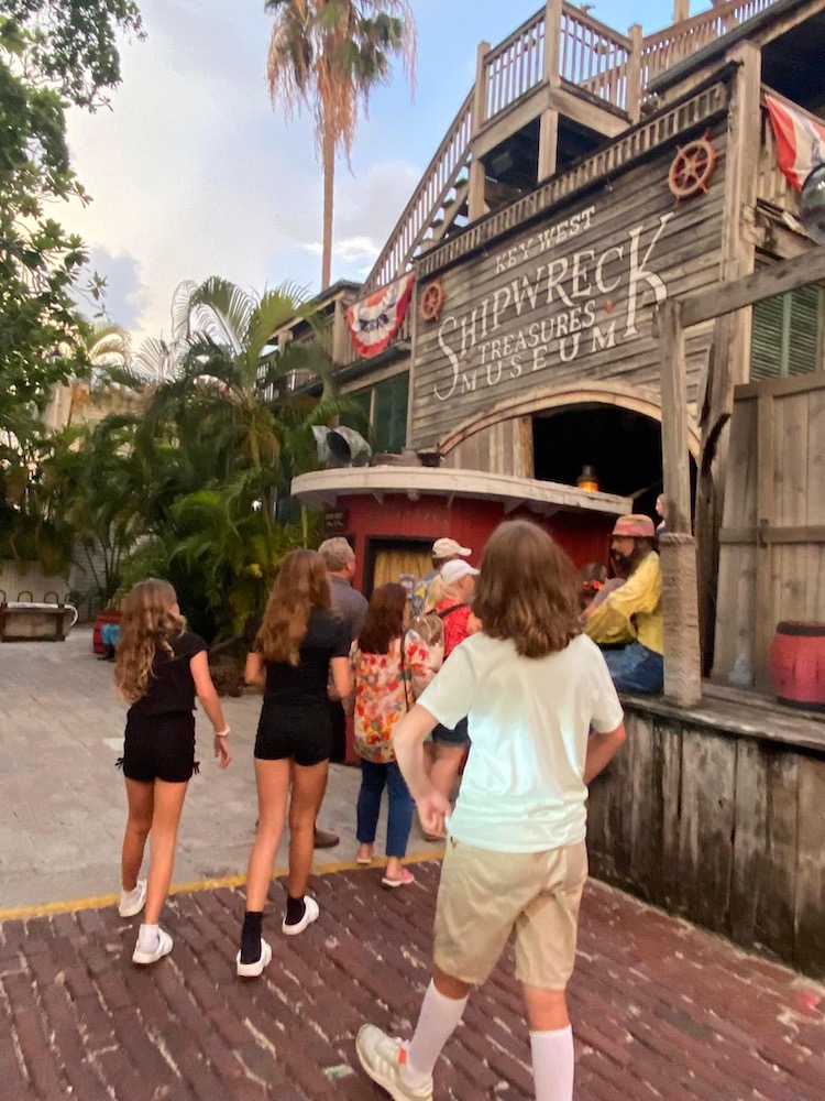 Ghosts and Gravestones Tour in Key West 